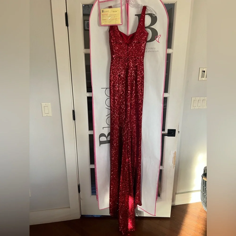 Red sequin prom dress - Picture 2 of 3